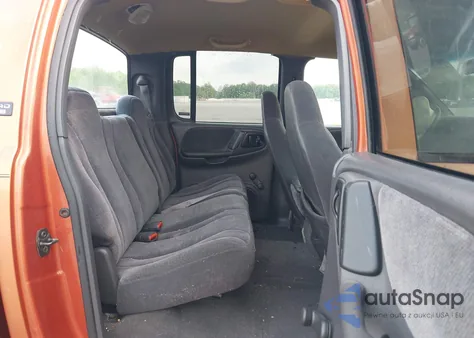 2000 Dodge Dakota Slt/Sport from USA, damaged, VIN 1B7GL2AX6YS624270